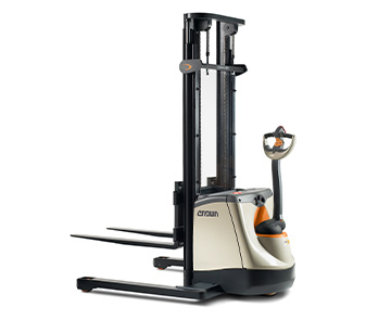 ST/SX Series Walkie Straddle Stacker