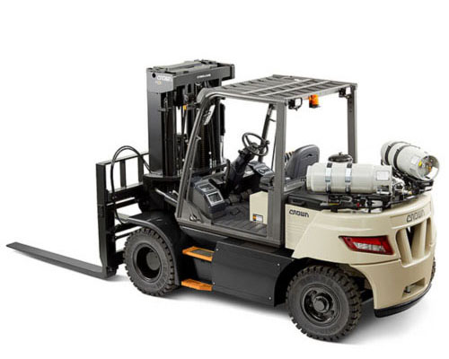 C-D/C-G Series 8000 - 12000 lb Capacity Internal Combustion Pneumatic Tire Forklift