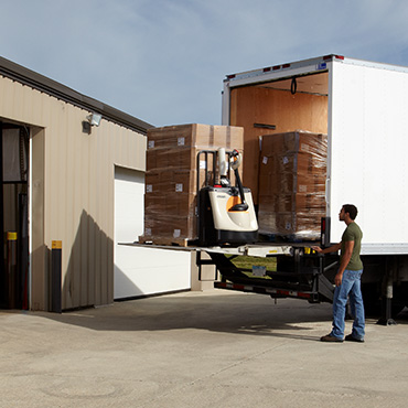 pallet truck unloading application