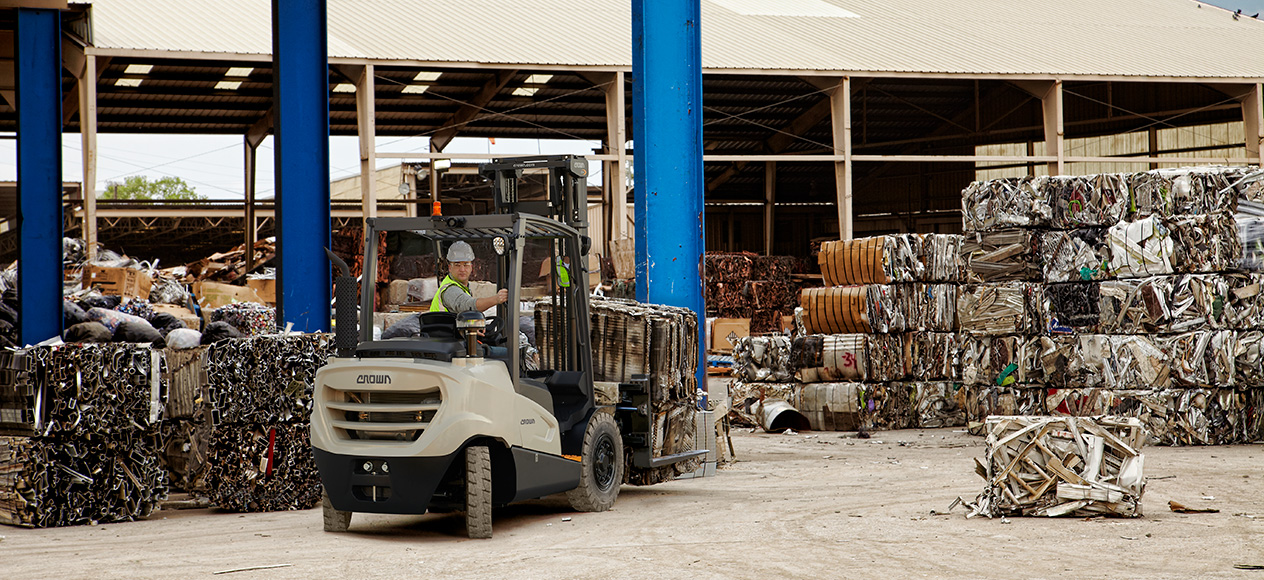 C-D diesel forklifts are ideal for scrap yards