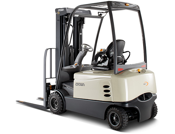 4-wheel forklift SCF 6200