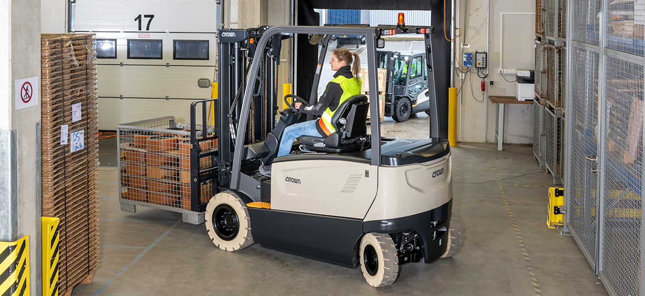 C-B forklifts are ideal for loading bays