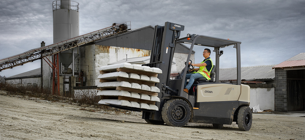 C-B forklifts are ideal for outdoor transport