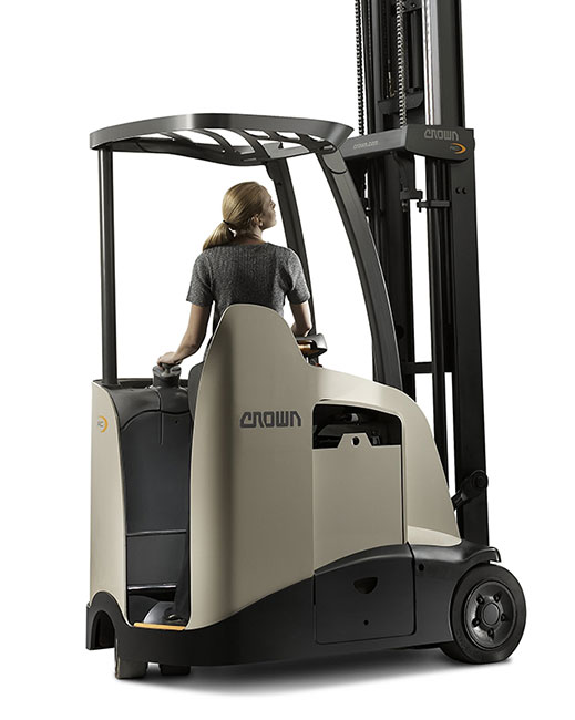 Stand Up Forklift Rc Series Crown Lift Trucks Uk