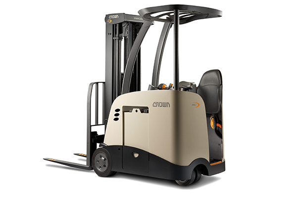 stand-up forklift RC 5700