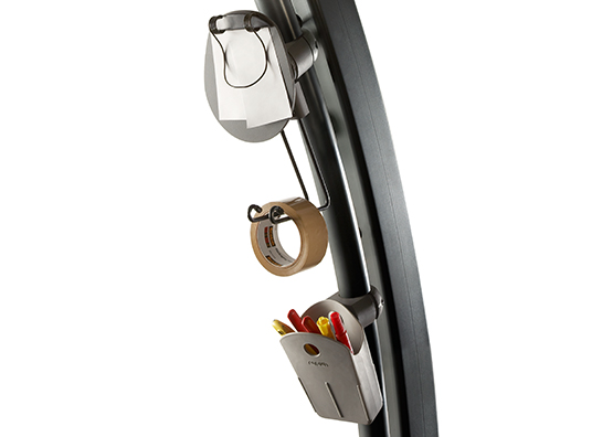 Hay accesorios Work Assist disponibles para toda la gama de carretillas elevadoras con conductor de pie RC 