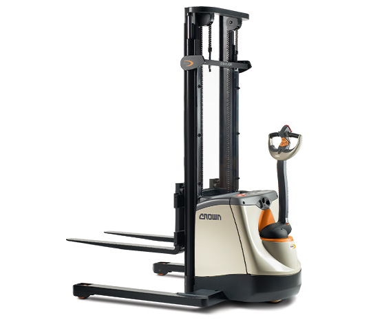 SX Series Walkie Straddle Stacker