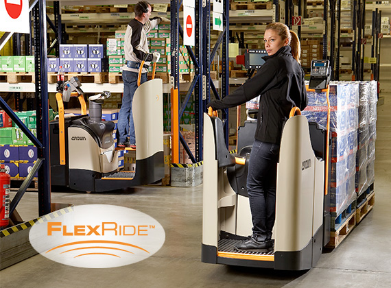 the platform pallet truck WT provides unique operator comfort