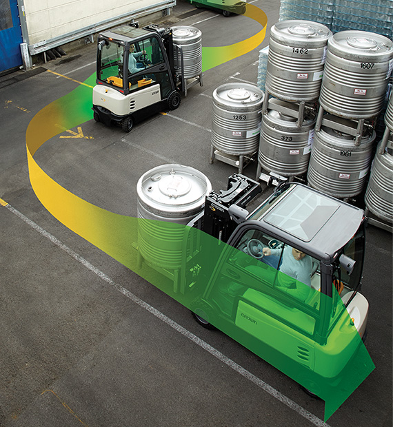 Il carrello elevatore serie SC offre sistemi proattivi in grado di ottimizzare sicurezza, efficienza e prestazioni.