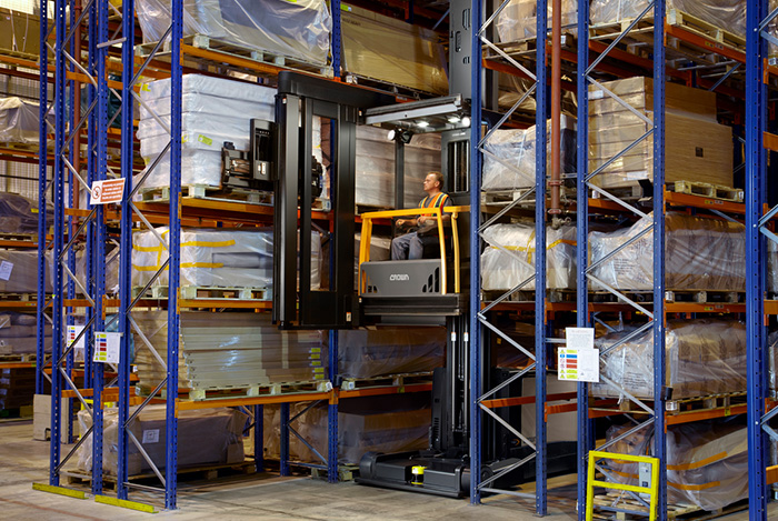 De smallegangentrucks uit de TSP-serie van Crown: ultramoderne technologie voor topprestaties